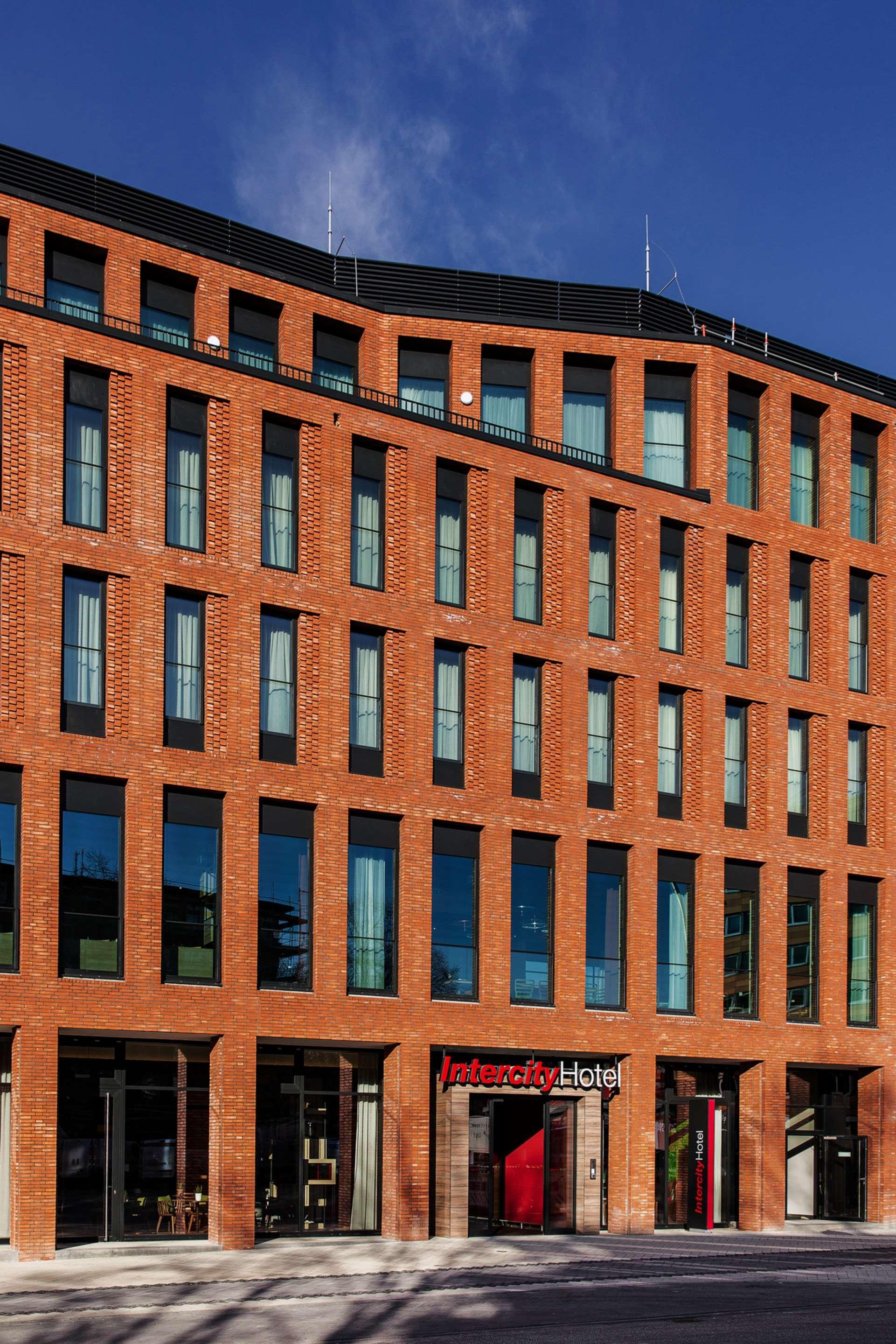 Intercityhotel Hamburg-Barmbek Exterior photo