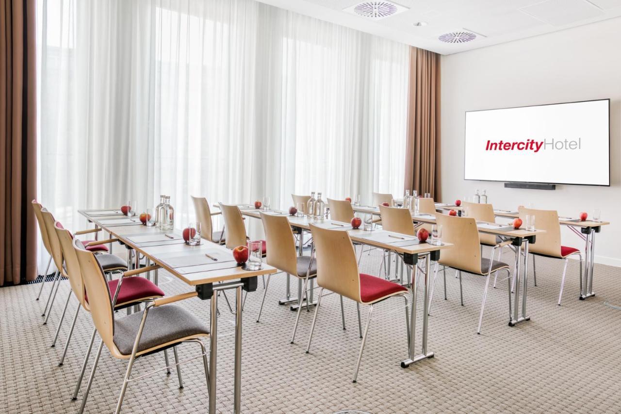 Intercityhotel Hamburg-Barmbek Exterior photo